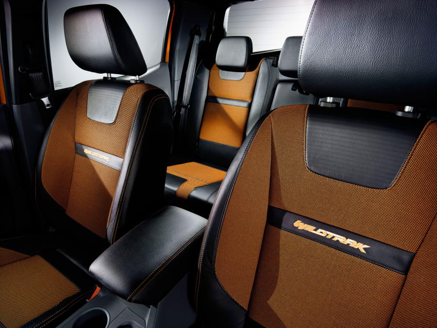  Ford Ranger Wildtrak 2015 года  (фото 8 из 13)